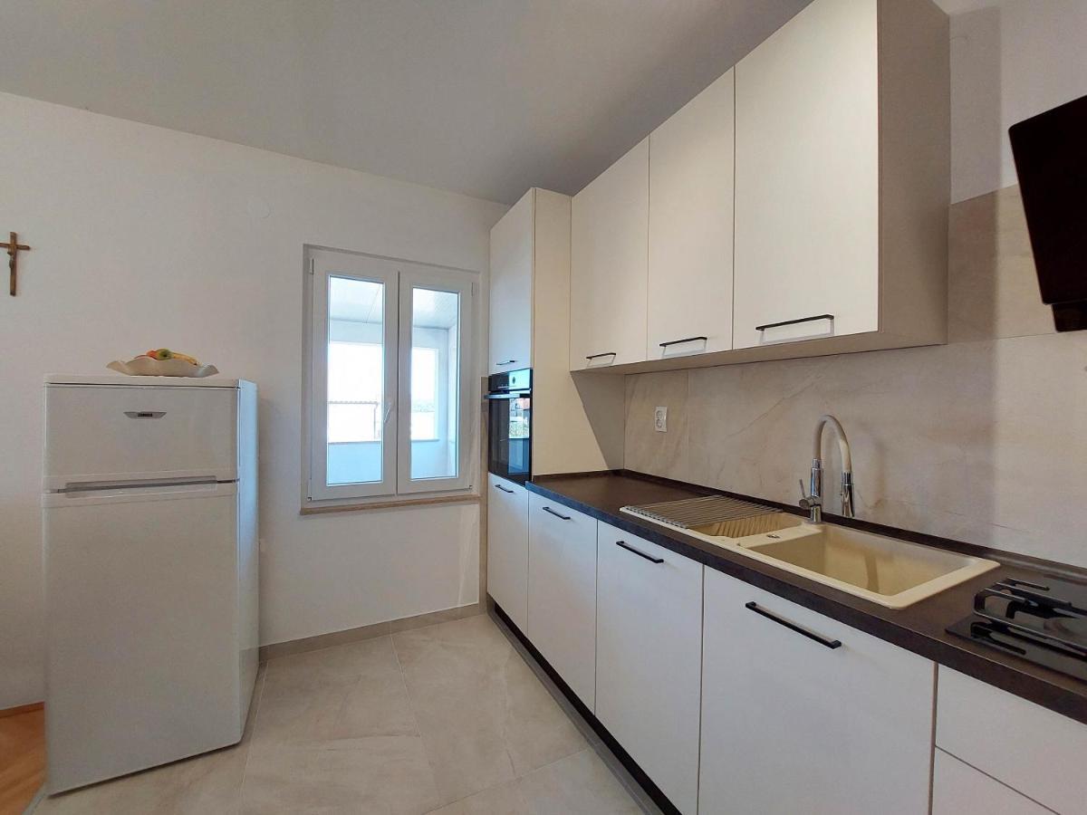 Apartment Neda Punat Exterior foto